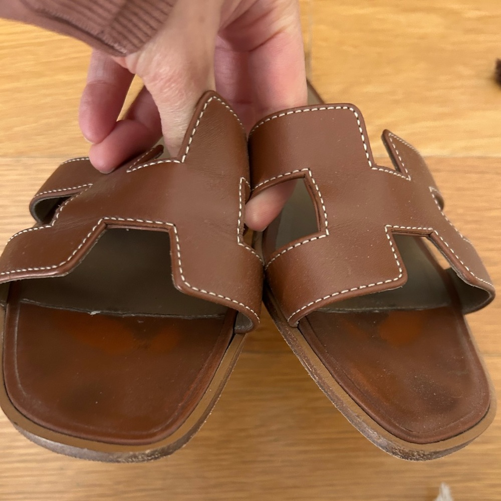 Hermes Oran Sandals- size 7 - Picture 2 of 7
